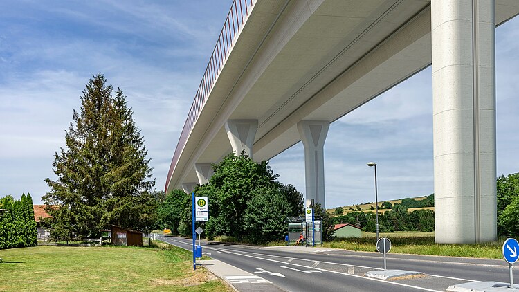 Ansicht der Talbrücke Uttrichshausen 